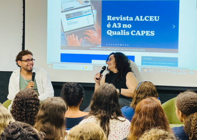 Professora Luciana Pereira, coordenadora adjunta da Graduação, e Bruno Torres, discente do PPGCOM/PUC-Rio.