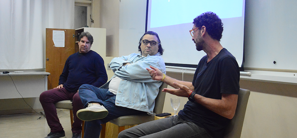 Rodrigo Paiva, Creso Soares e Rafa Gaúcho durante conversa com alunos. Foto: Manuela David